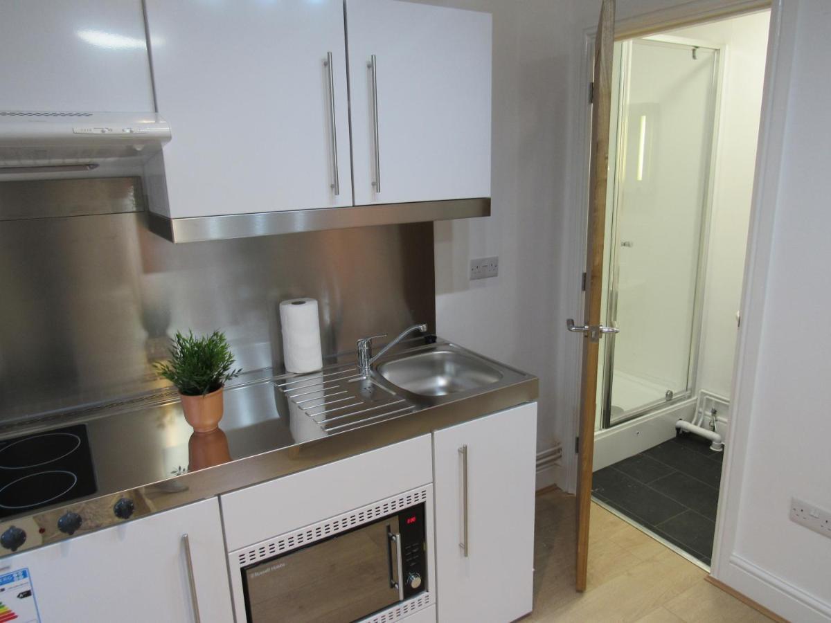 The Tas Suites - Tas Accommodations CBG Εξωτερικό φωτογραφία
