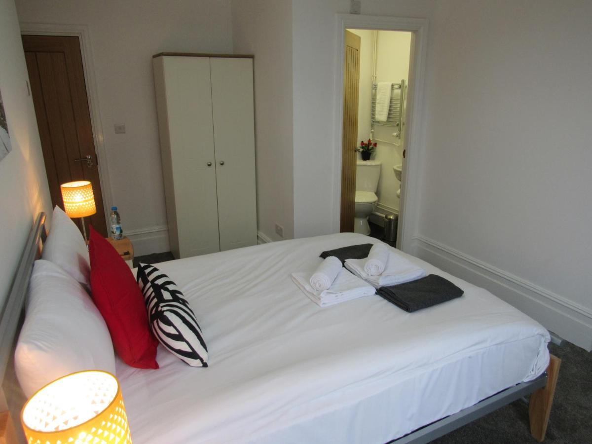 The Tas Suites - Tas Accommodations CBG Εξωτερικό φωτογραφία