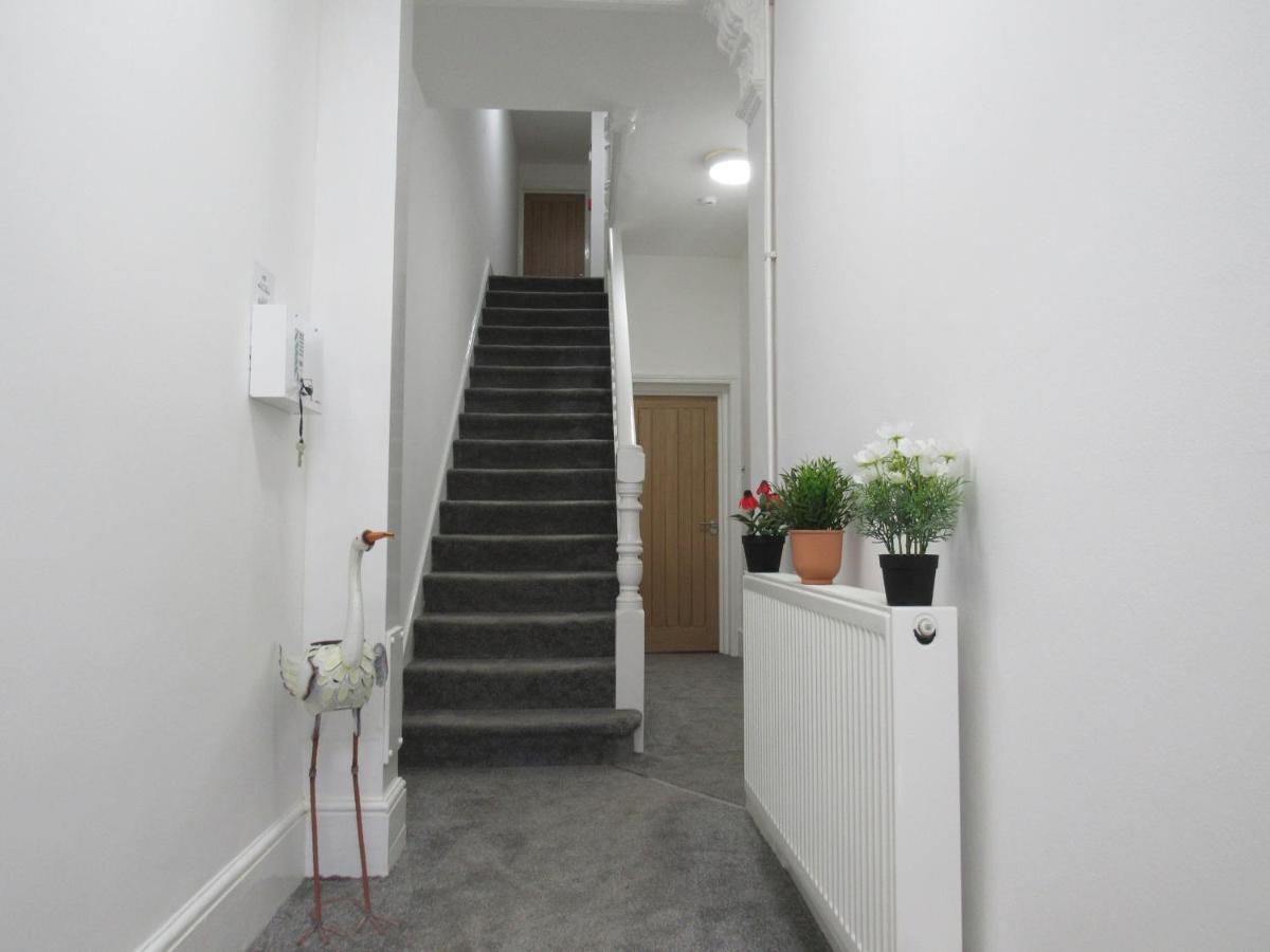 The Tas Suites - Tas Accommodations CBG Εξωτερικό φωτογραφία
